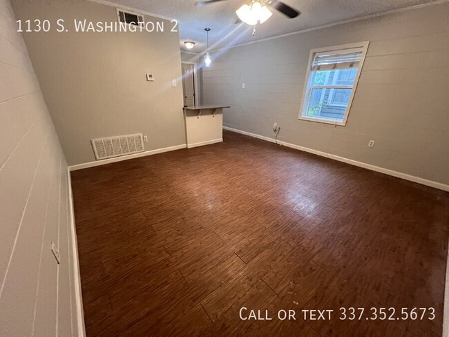 Photo - 1130 S Washington St