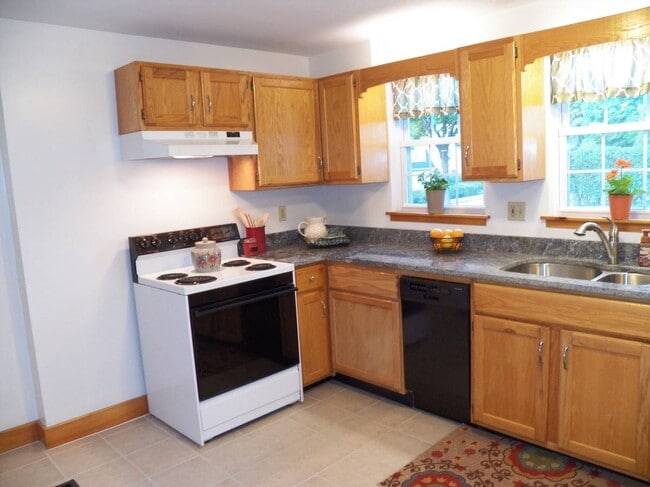 Photo - 648 Kearsarge Way Unidad 648