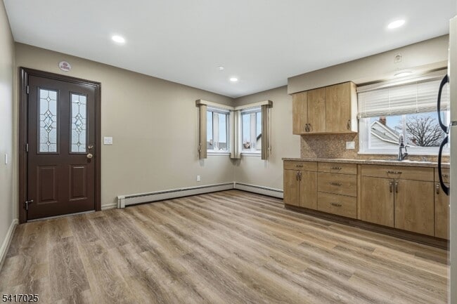 Photo - 46 Stanley St Unit 2