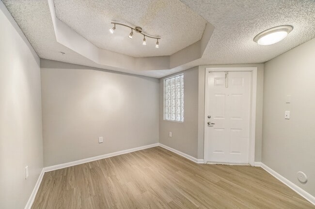 Pembroke Pines Landings Apartments