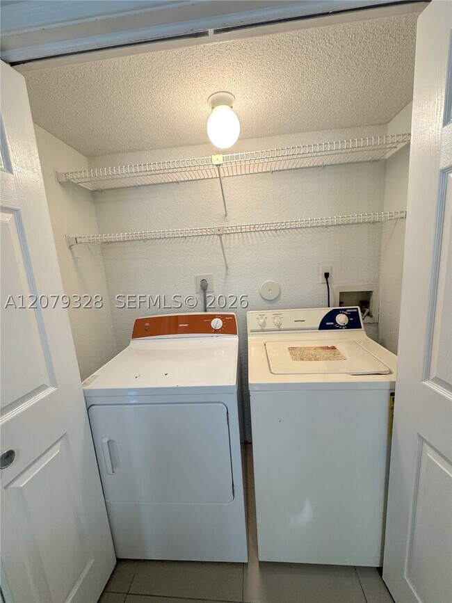 777 Riverside Dr Unit 1510