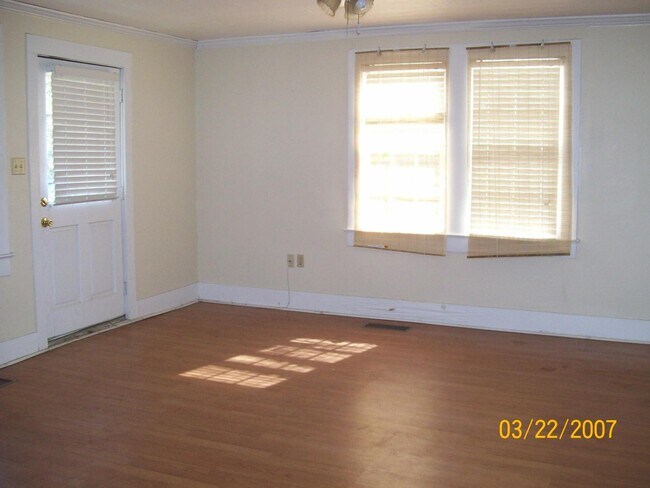 308 E Boyd Dr
