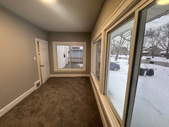 Photo - 3445 East Blvd Unit 1