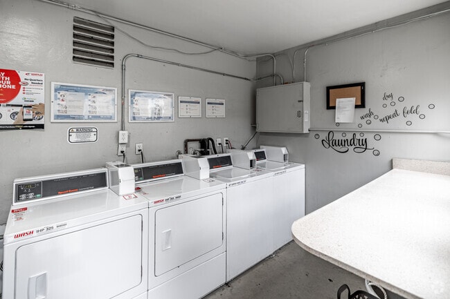 Laundry Center