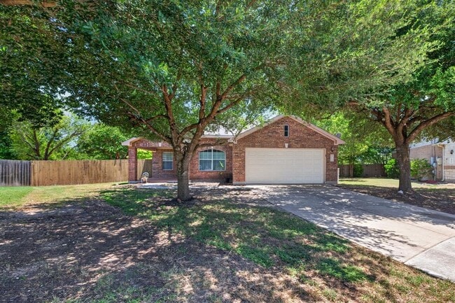 Photo - 315 Waterlily Way
