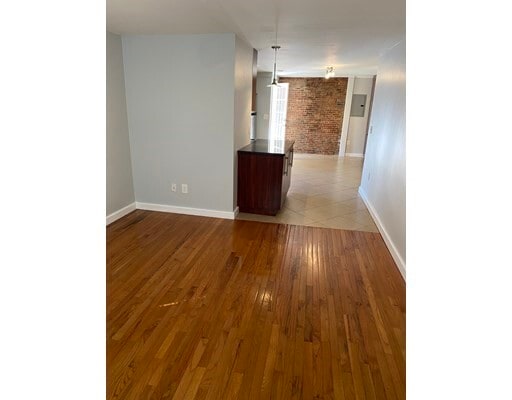 202 3rd St