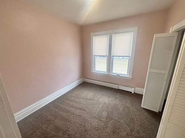 Photo - 1003 3rd St S