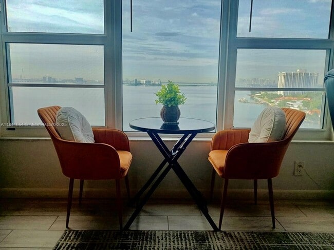Building Photo - 11111 Biscayne Blvd Unit 16C-16C Rental