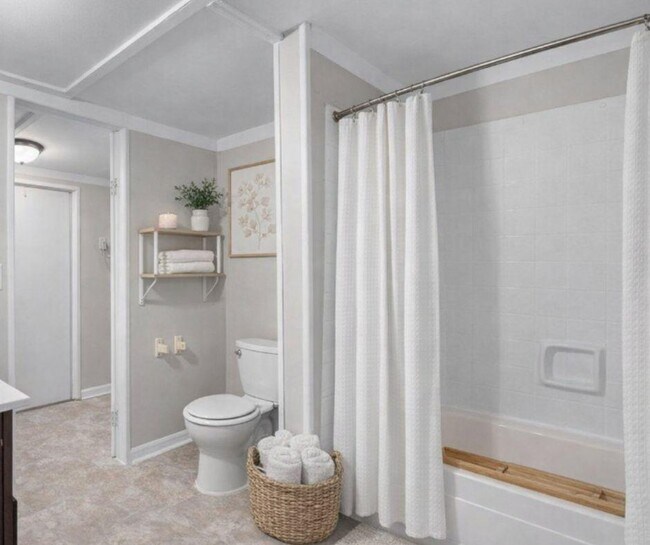 Photo - 10166 103rd St