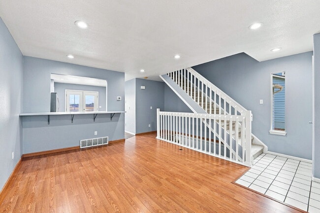 Photo - $2,840.95 with $300 Off The First Month's Rent, 3 Beds - 2.5 Bath, Single Family Home in Westmins... Unidad #B