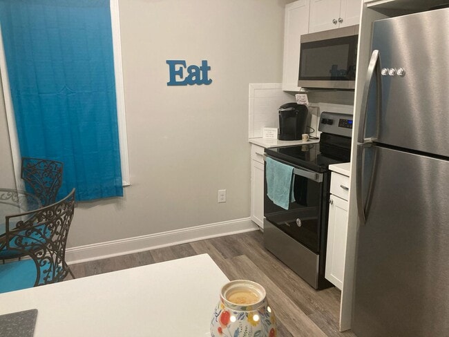 Photo - Amazing 1 bed/1bath in Collegeville! Unit 7