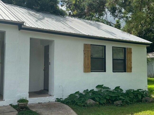 Building Photo - 243 Lovelace Dr Rental