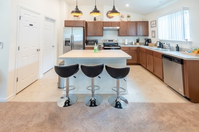 Photo - 421 Red Dahlia Ln