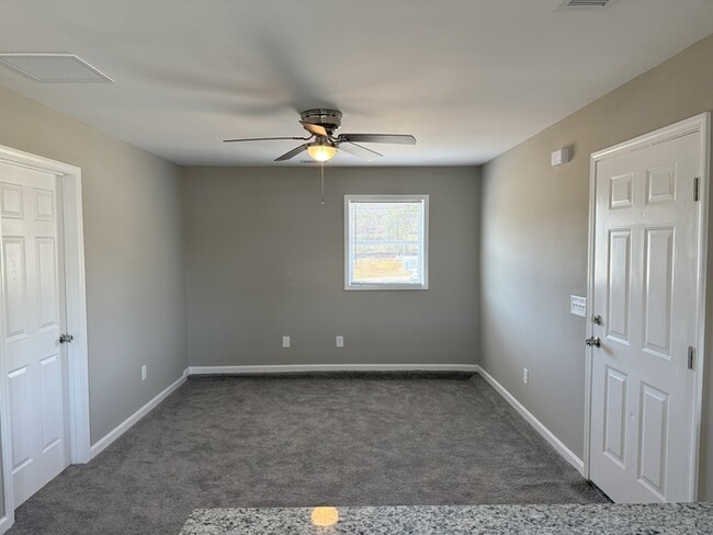 Photo - 223 Charlotte Place