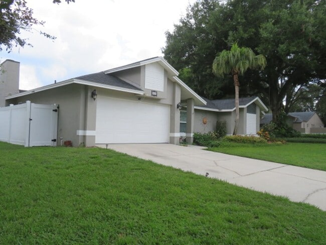 Photo - 839 Rosemere Cir