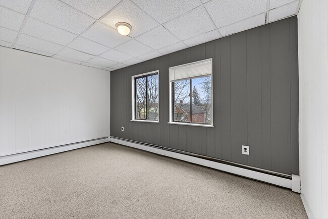 Photo - 42 Almont St Unidad 3R