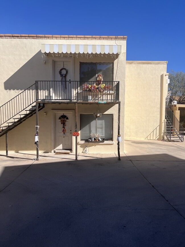 Building Photo - 2536 N Corinthian Garden Dr Rental