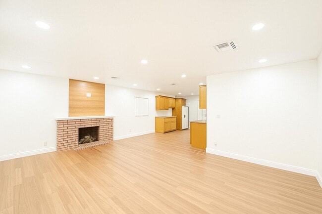 Photo - 1027 Beech Rd