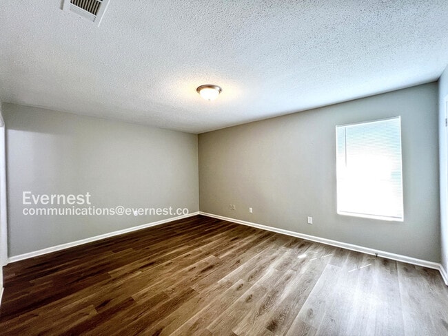 Photo - 3573 Russelwood Dr