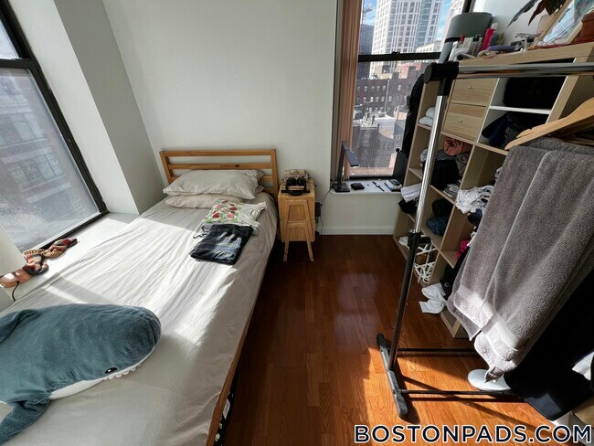 72 Kneeland St Unidad 705