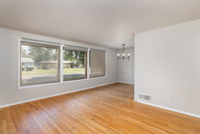 Photo - 3011 W Dalke Ave