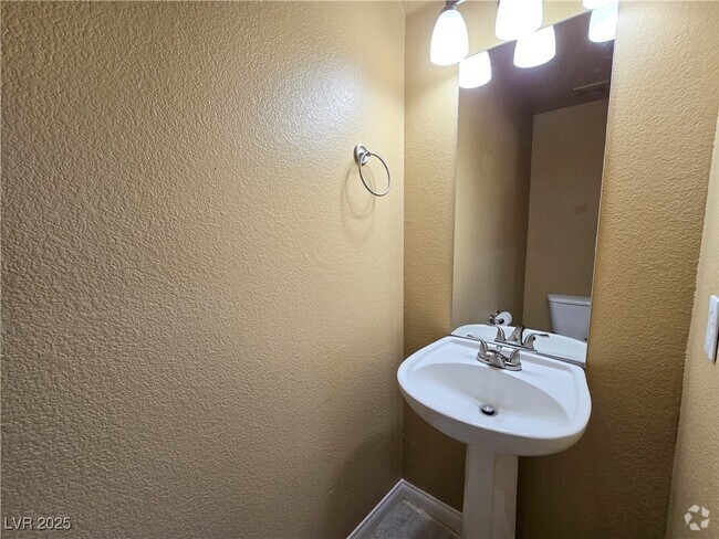 Building Photo - 8446 Opal Splendor Ave Rental