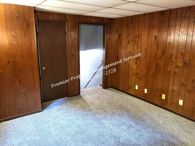 Photo - 731 E Main St