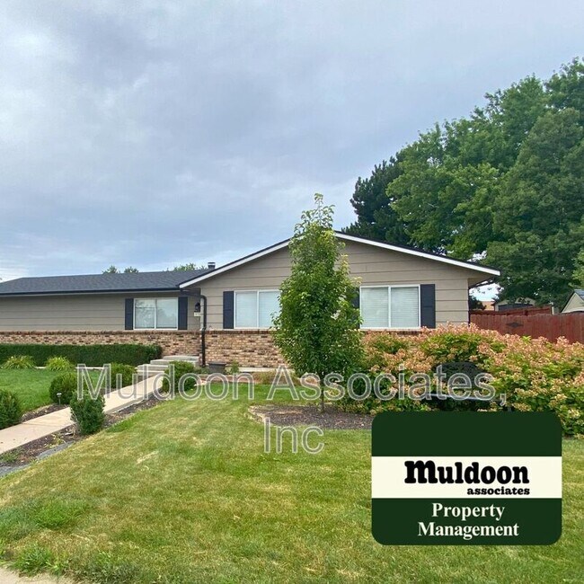 Photo - 1720 Peterson Rd