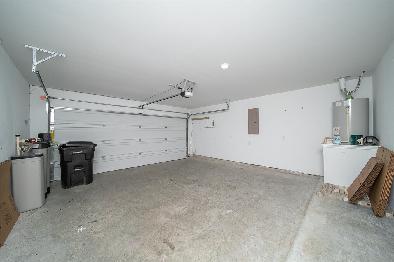 Photo - 18450 White Stallion Ln