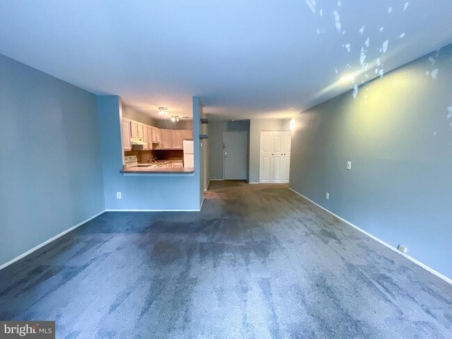 Building Photo - 46 Township Line Rd Unit 209 Rental