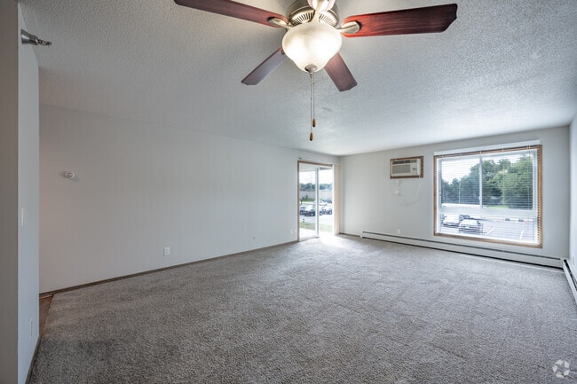 2BR, 1BA - 1,034SF - Living Room