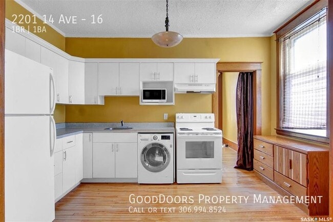 Photo - PARKING INCLUDED 2 Bedroom Apartment in Regina – Available Now Unité 16