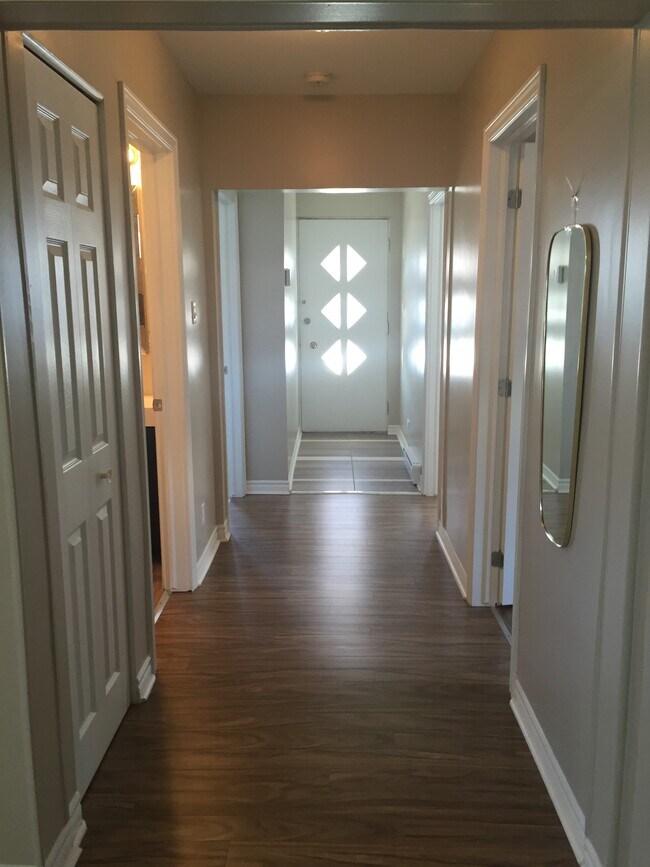 Photo - 36 Rue Archambault Unit RDC