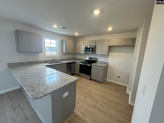 Photo - 3055 Hallsdale Dr