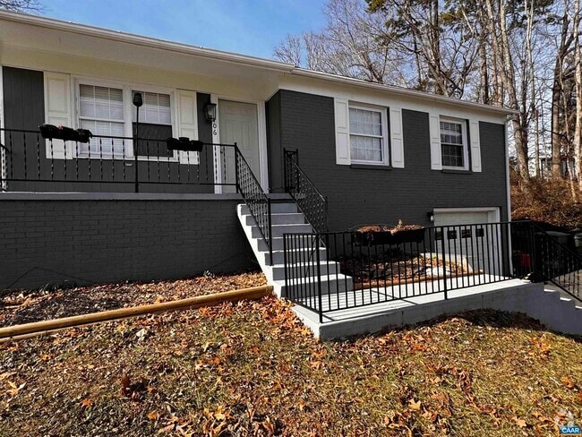 Building Photo - 106 Camelot Dr Rental