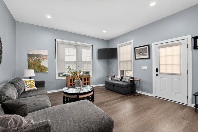 Photo - 1012 Jackson St