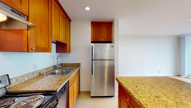 Photo - 653A Kansas St-502 Unit 502