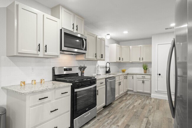 Photo - 125 Gramley St