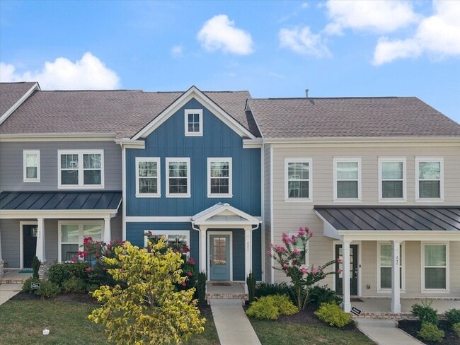 Photo - 842 Westcott Ln