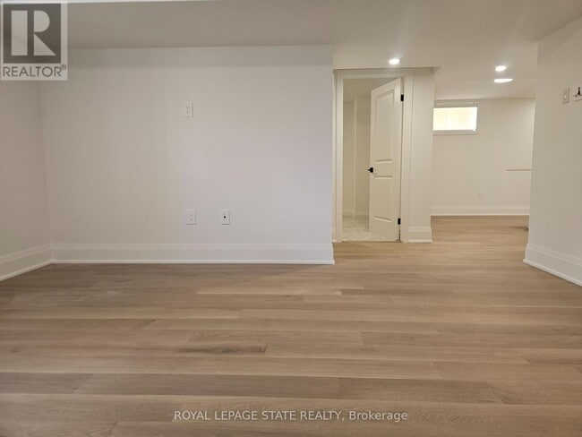Photo - 115 Chesley St