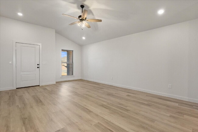 Photo - Beautiful New Build Home in Cypress Ranch!