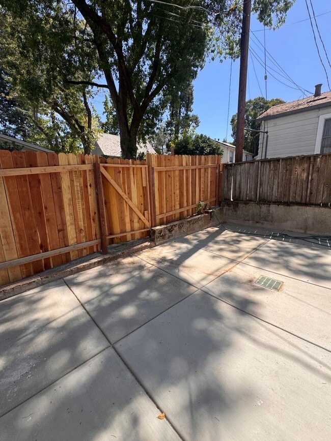 Photo - 148 Agard St Unit 150 C