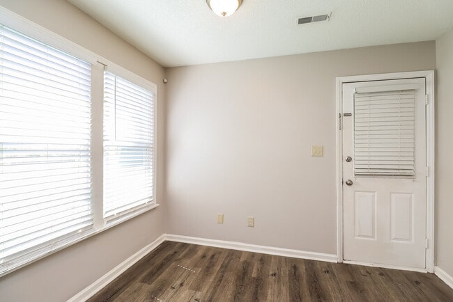 Photo - 5422 Doverstone Ct
