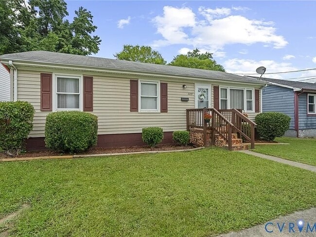 Photo - 2209 Wright Ave