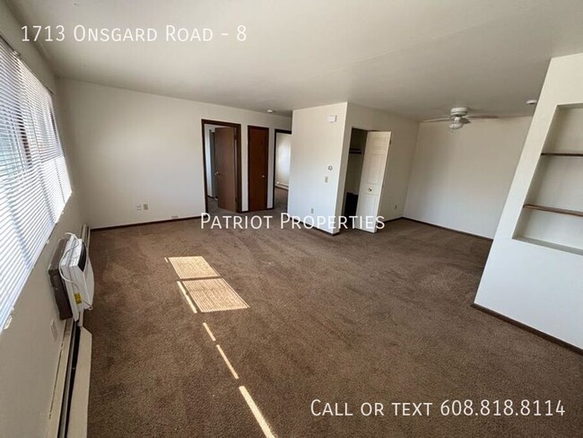 2 bedroom/ 1 bath apartment in Madison, WI - 2 bedroom/ 1 bath apartment in Madison, WI Unit 8