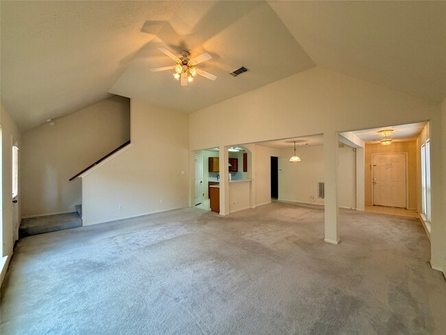 8922 Benning Dr