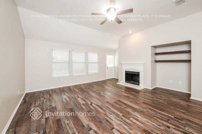 Photo - 216 Cedar Crest Dr