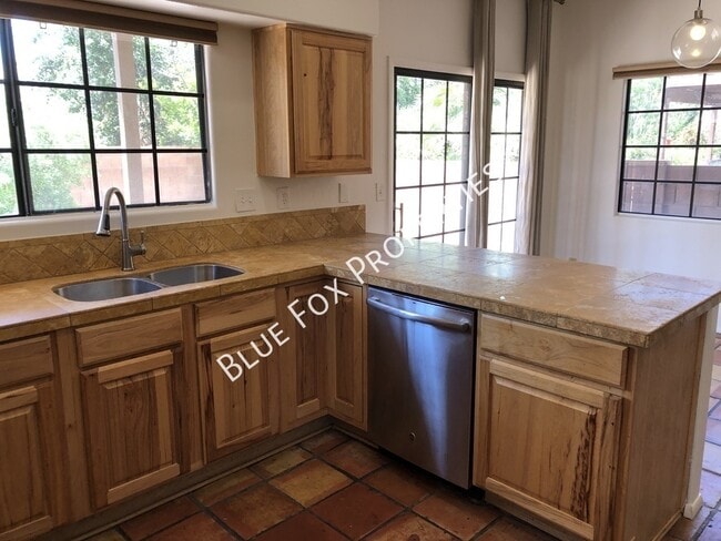 Photo - 759 W Clear Creek Way