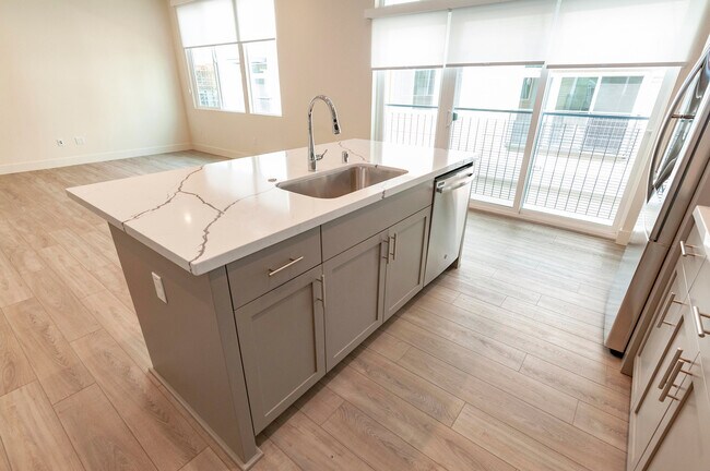 Photo - 182 Nexus Lp