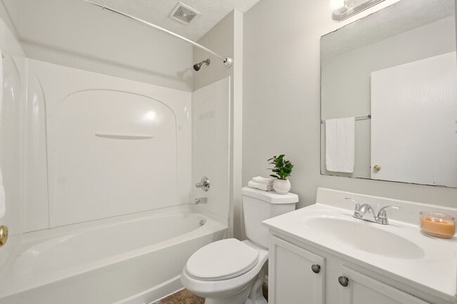 Photo - 6423 Hunters Creek Blvd